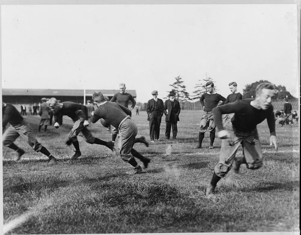 Old Timey Football Chaos
